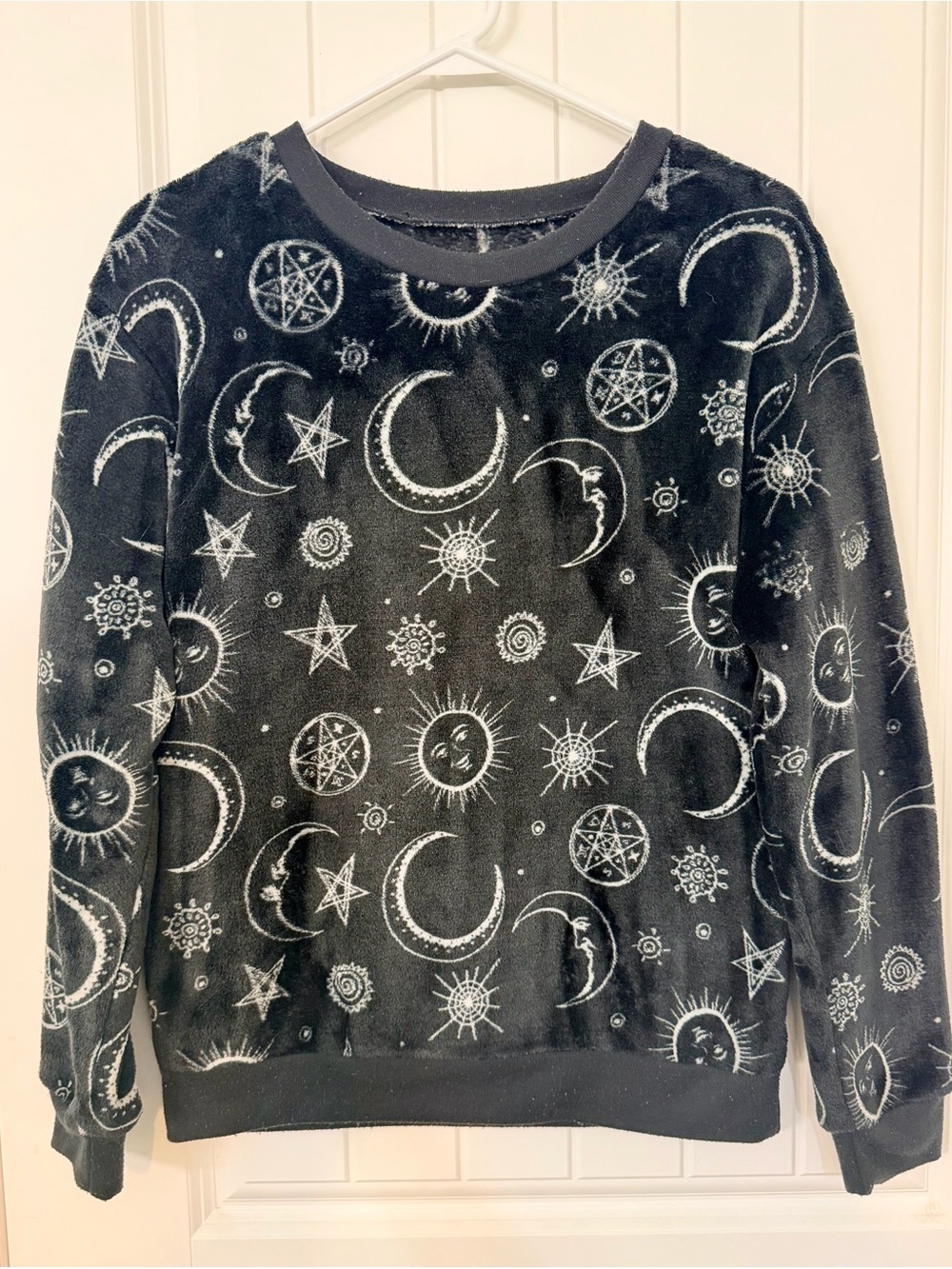 Whimsigoth Black Celestial Moon & Sun Print Plush Pullover - Picture 6 of 8